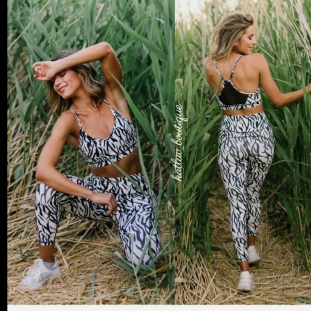 ZYIA SAFARI BRILLIANT 7/8 24” High Rise Leggings Ex Demo
